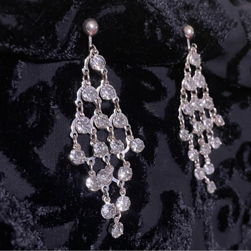 Vintage Avon Crystal Chandelier Earrings Sparkly - Picture 8 of 10